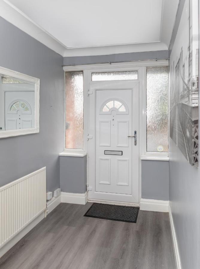Leeds City Centre Spacious House Free Parking And Wi-Fi Екстер'єр фото