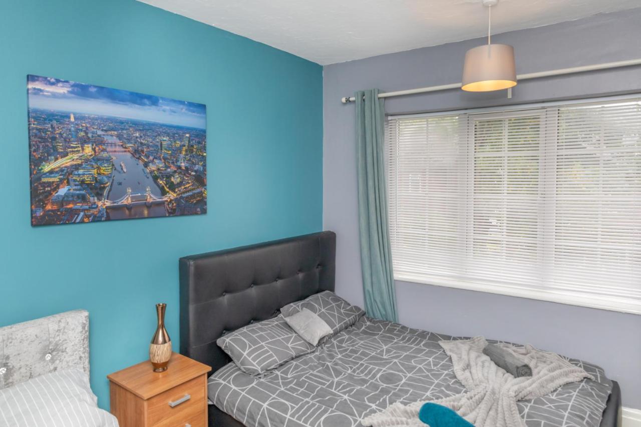 Leeds City Centre Spacious House Free Parking And Wi-Fi Екстер'єр фото