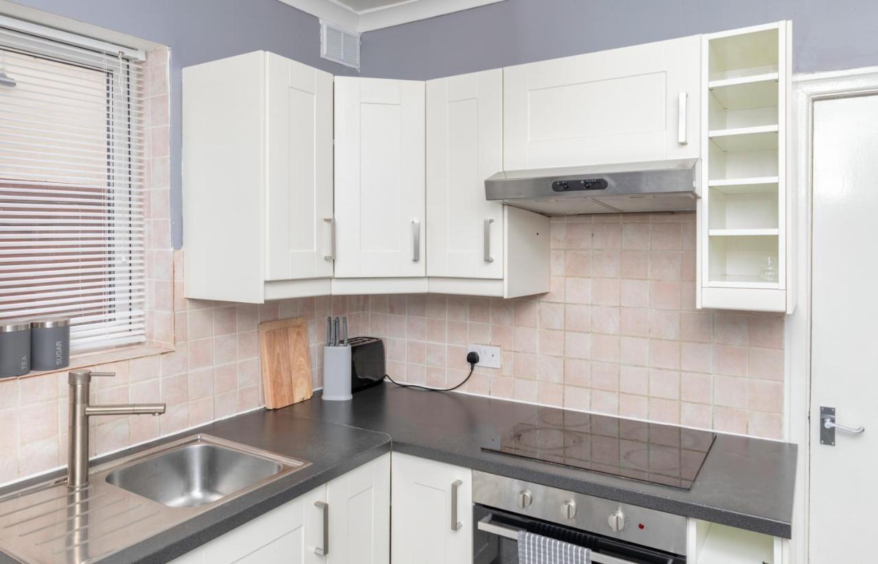 Leeds City Centre Spacious House Free Parking And Wi-Fi Екстер'єр фото