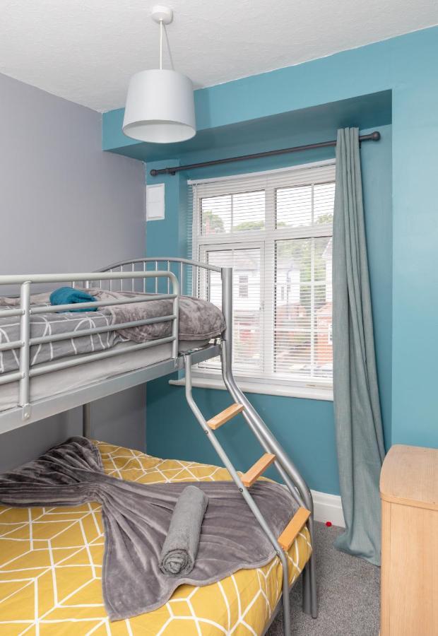 Leeds City Centre Spacious House Free Parking And Wi-Fi Екстер'єр фото